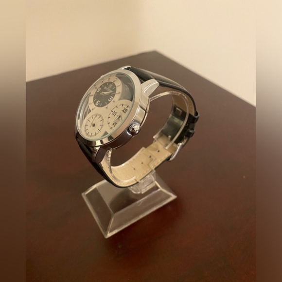 Brand new Triple Time zone Skone men fashion watch - Picture 2 of 3